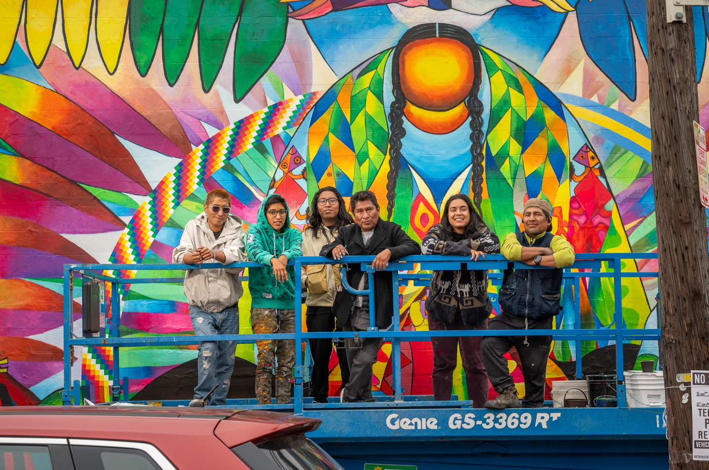 Roberto Mamani Mamani and his collaborators. Photo credit: Bryan Karl Lathrop.